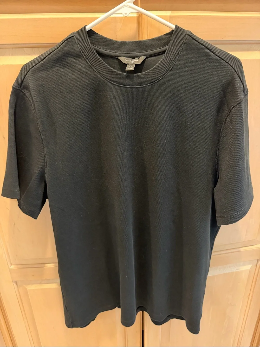 Banana Republic Black Short Sleeve Crew Tee XL